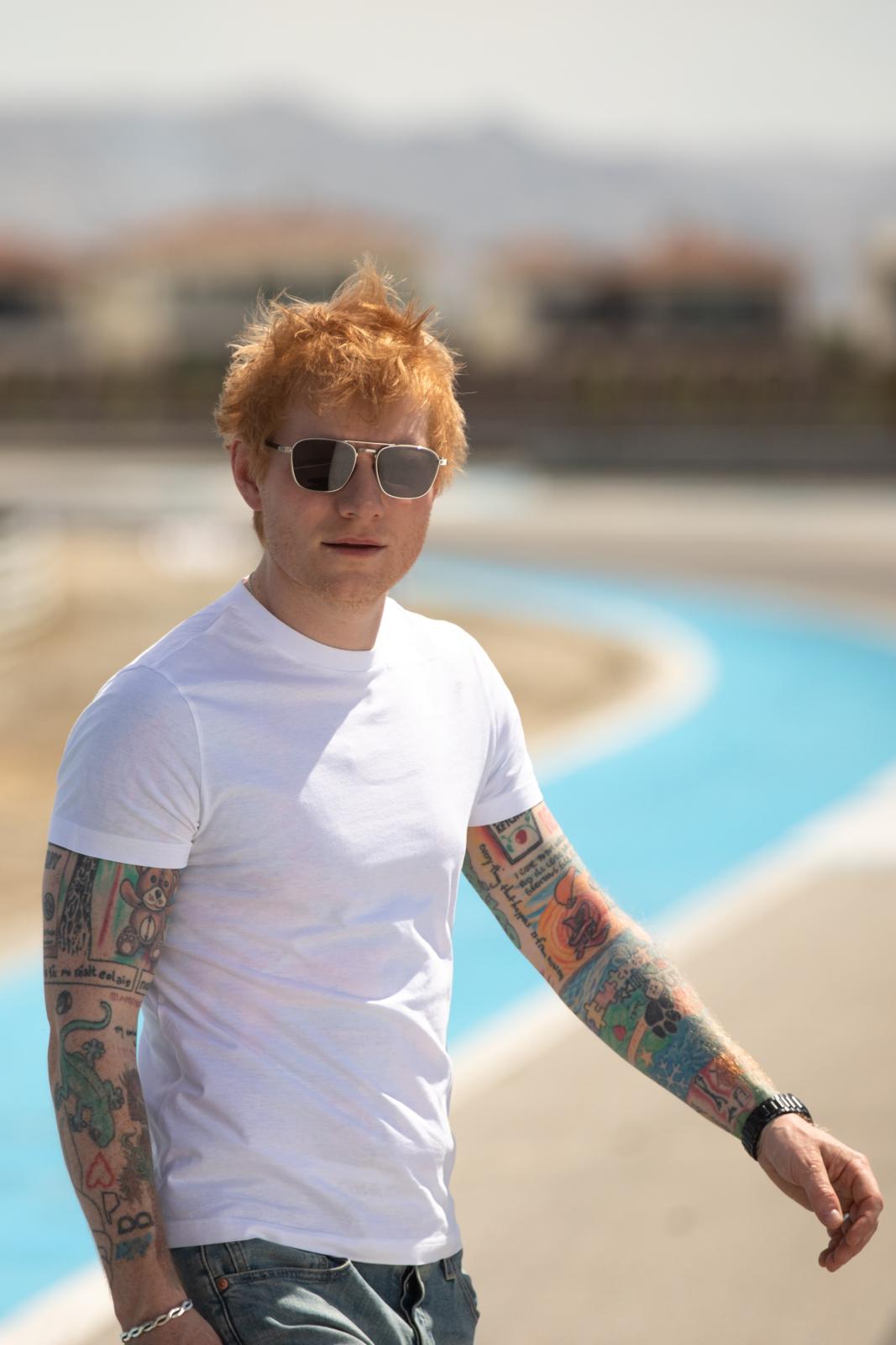 Ed Sheeran стана част от саундтрака на „‘F1’“ филма със сингъла ‘Drive’