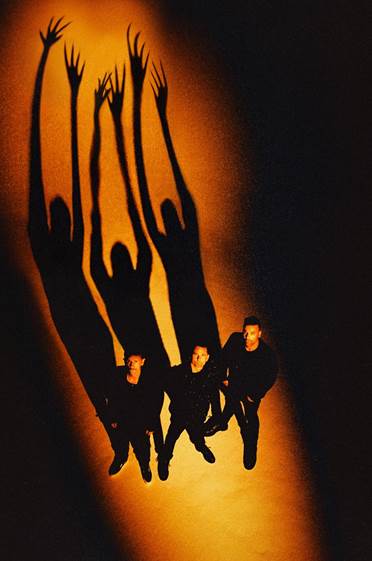 Muse издадоха сингъла „Unravelling“