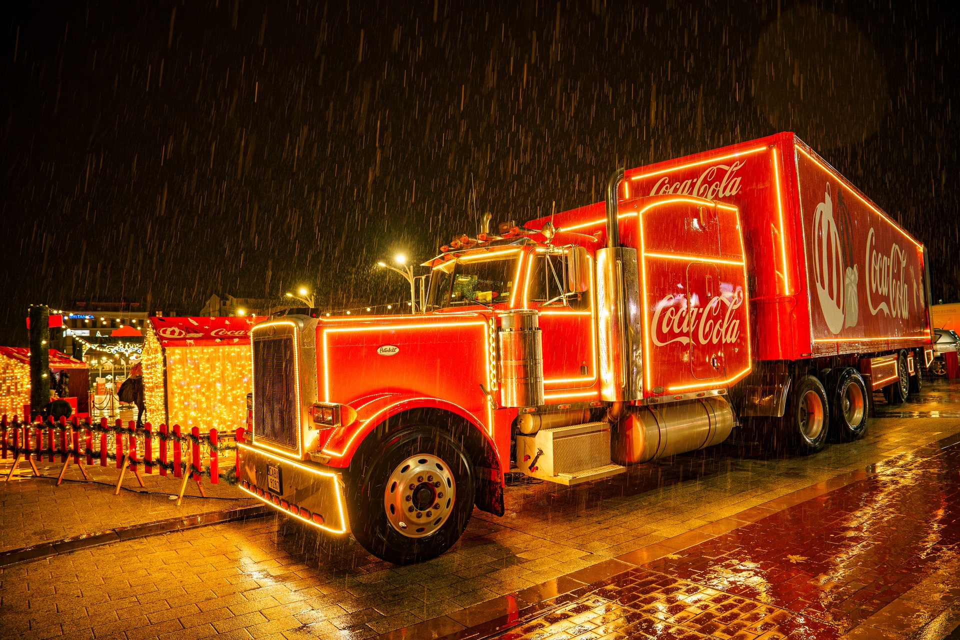 Коледният камион на Кока-Кола ще спре в 9 града на паркинги на Kaufland