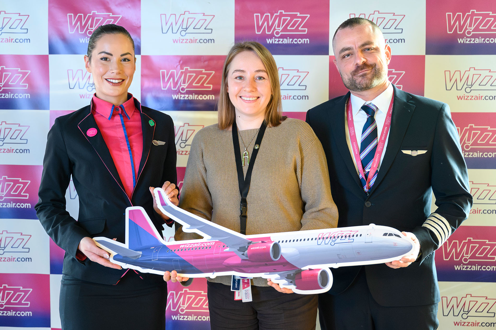Wizz Air отчита силни оперативни резултати в България през 2025 г. и представи зимния си график